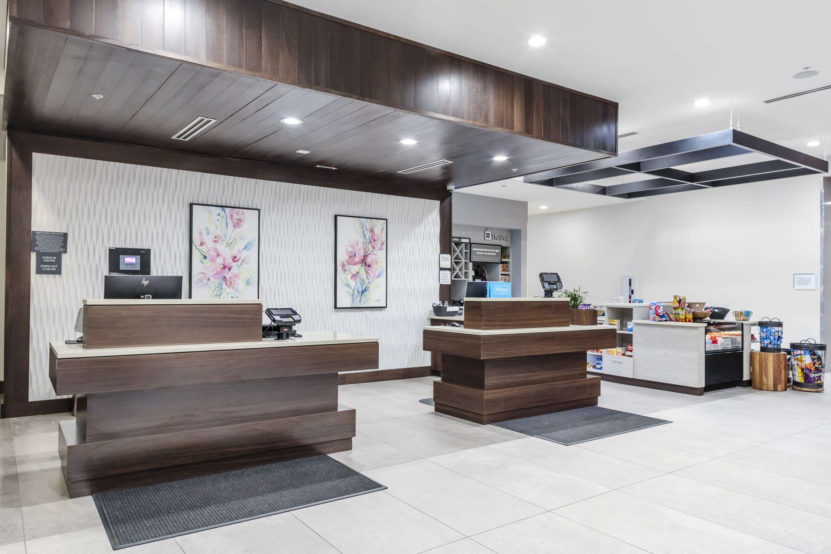 Reception | Hilton Garden Inn Detroit Utica