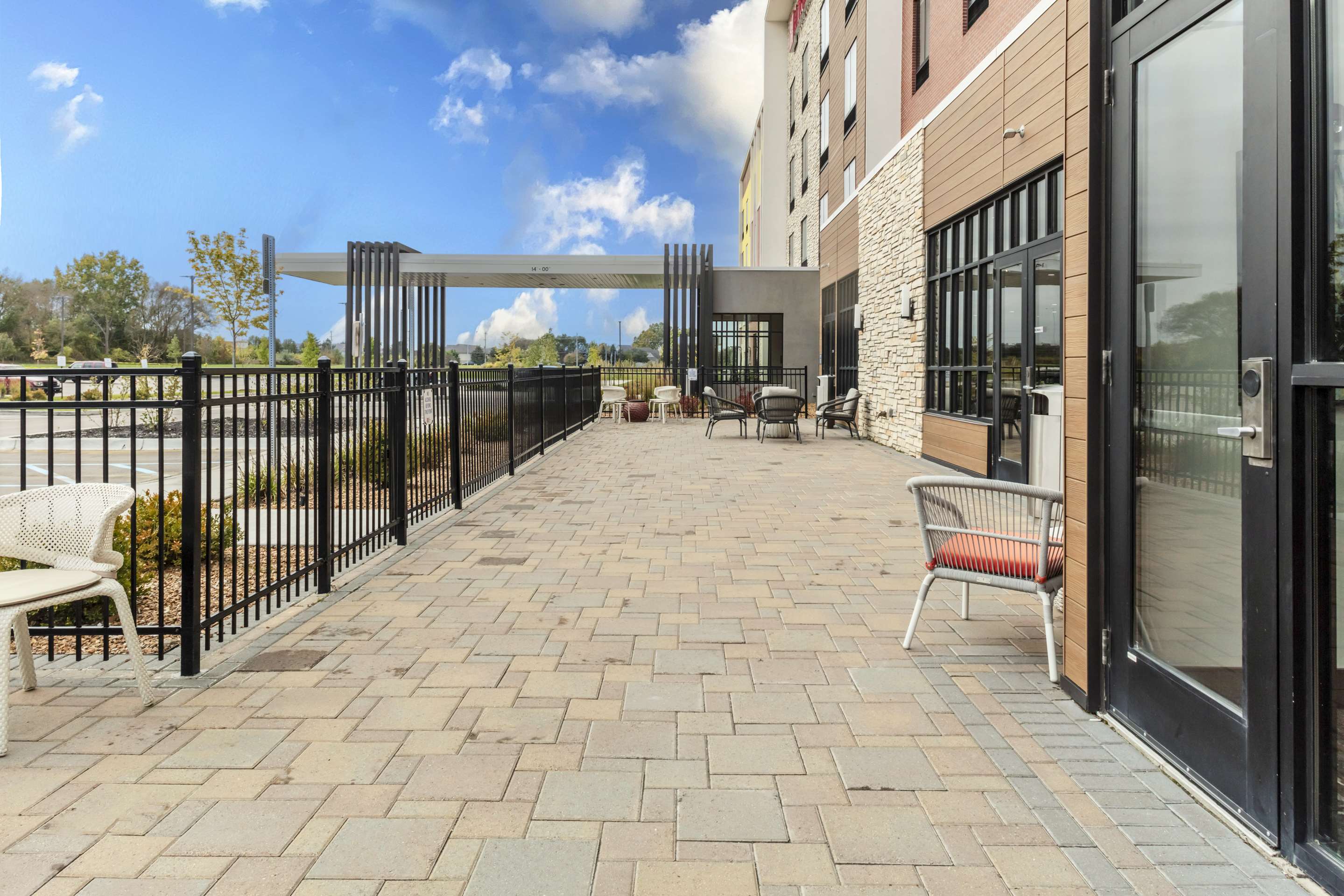 Exterior | Hilton Garden Inn Detroit Utica