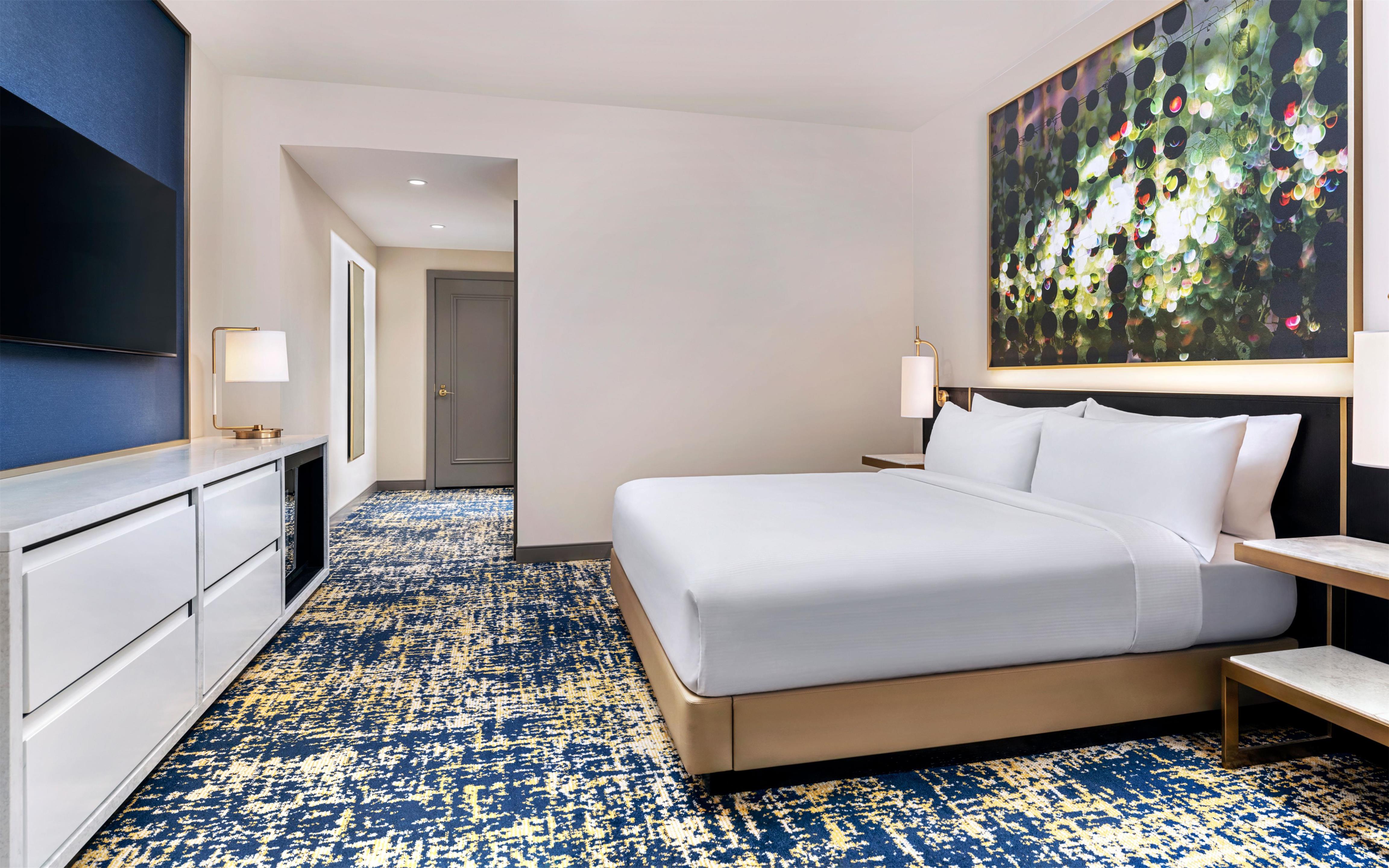 Guest room