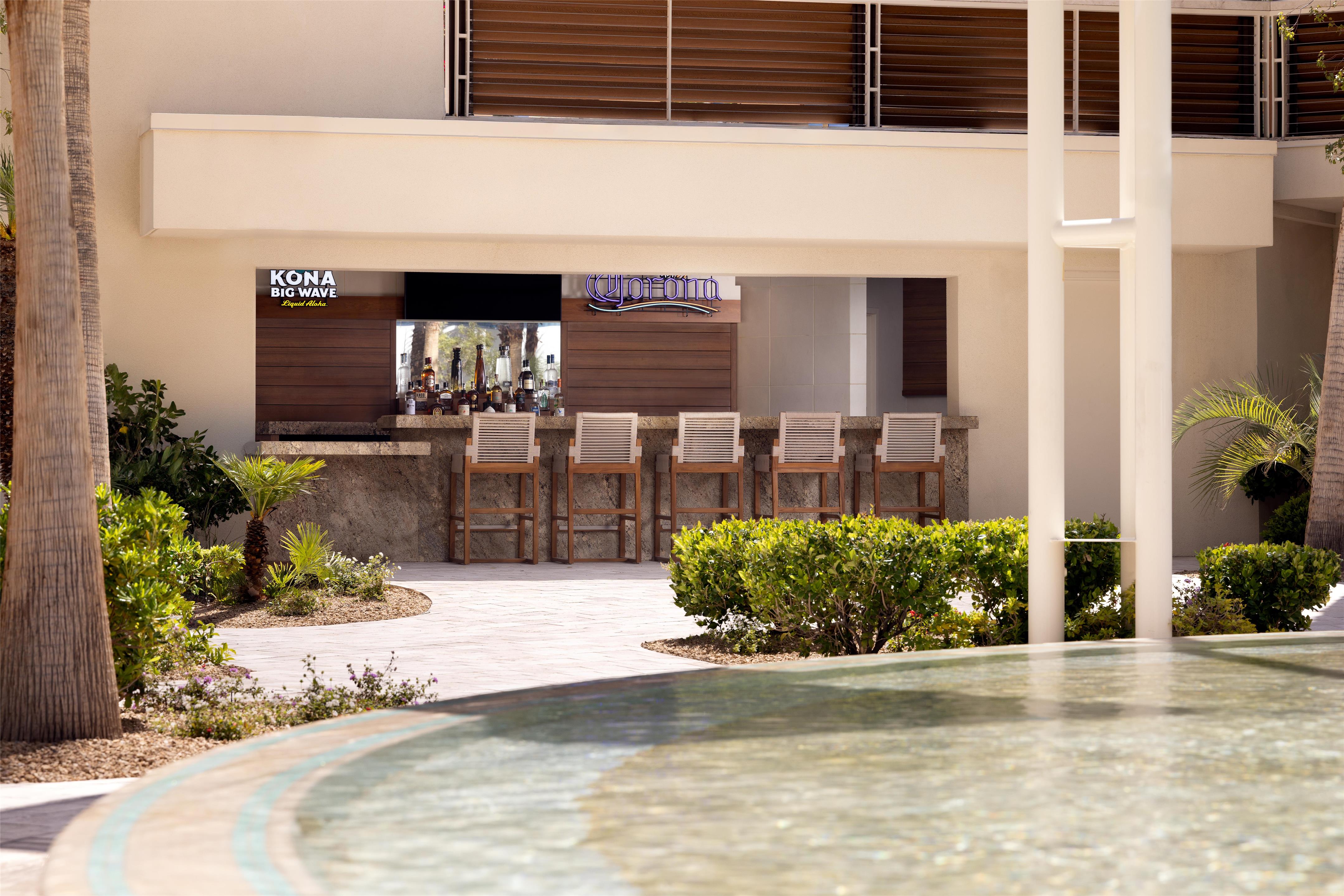 BarLounge | Virgin Hotel Las Vegas, Curio Collection by Hilton