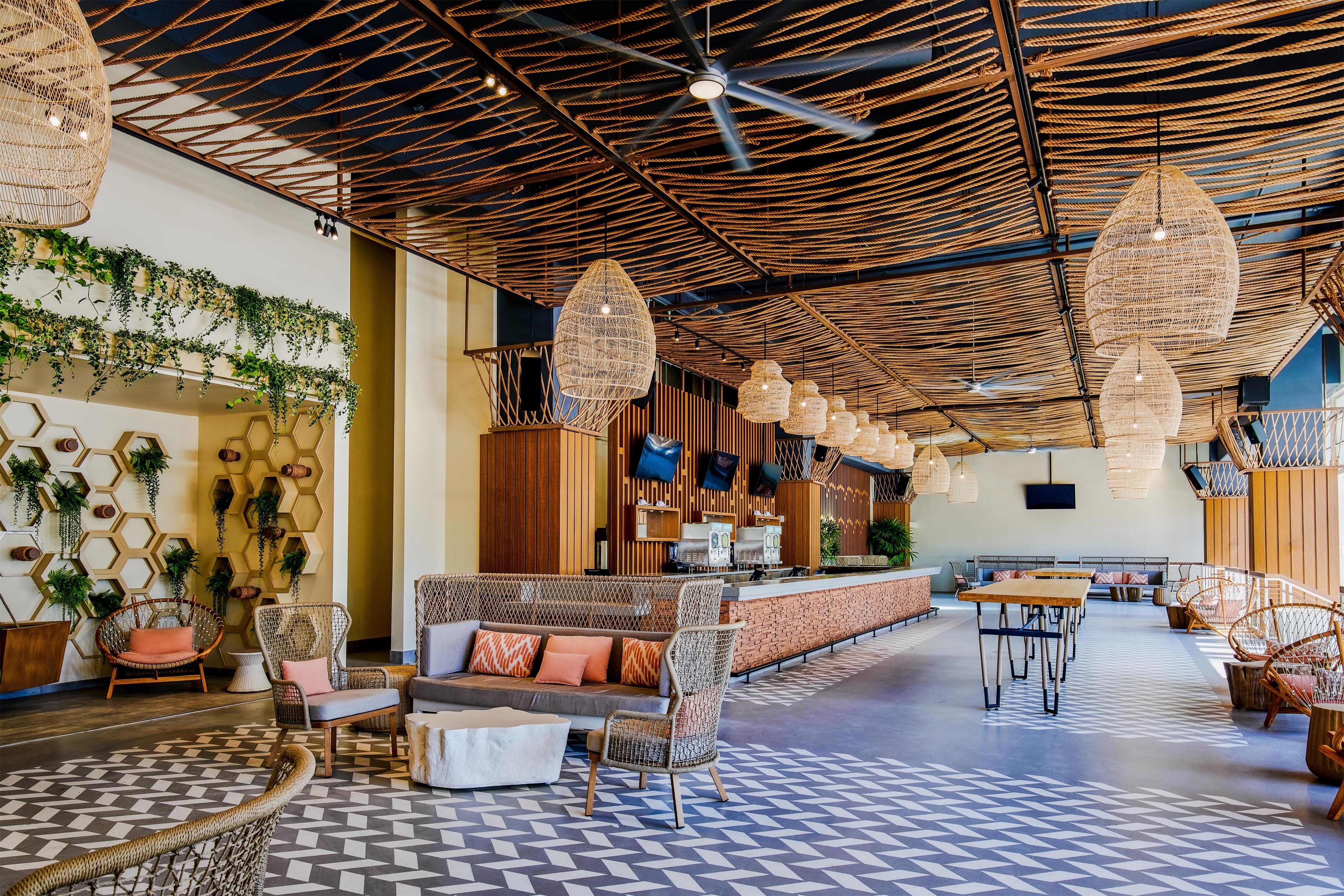 BarLounge | Virgin Hotel Las Vegas, Curio Collection by Hilton