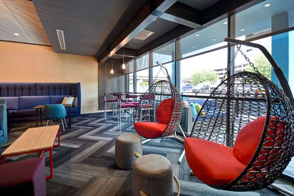  - Tru by Hilton Hotel Downtown Manchester