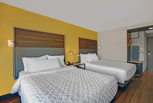  - Tru by Hilton Hotel Stoughton