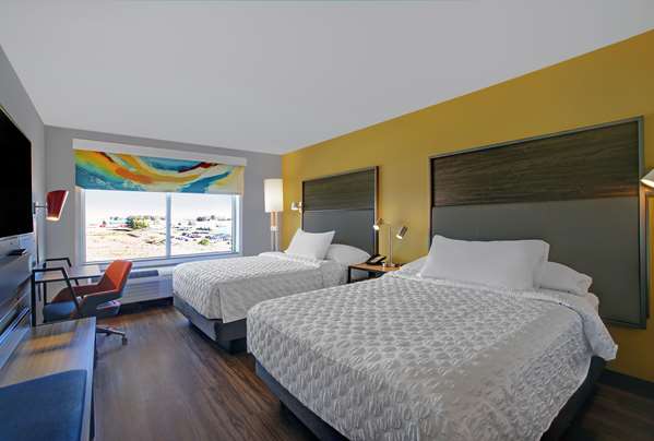  - Tru by Hilton Hotel Stoughton