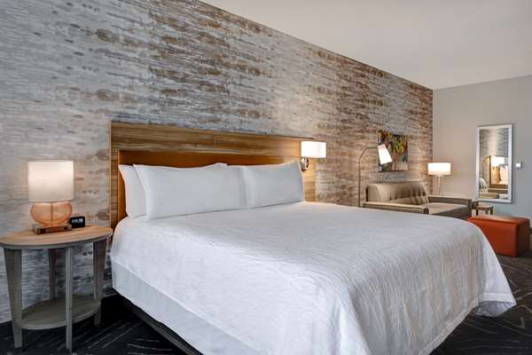  - Home2 Suites by Hilton Anaheim Resort - I-5, Exit 110