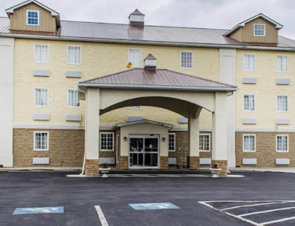 Exterior view - SureStay Plus Hotel by Best Western Jonestown - I-81, Exit 90