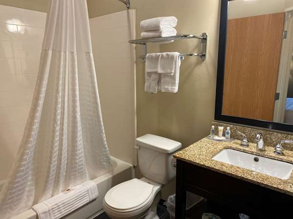  - SureStay Plus Hotel by Best Western Jonestown - I-81, Exit 90