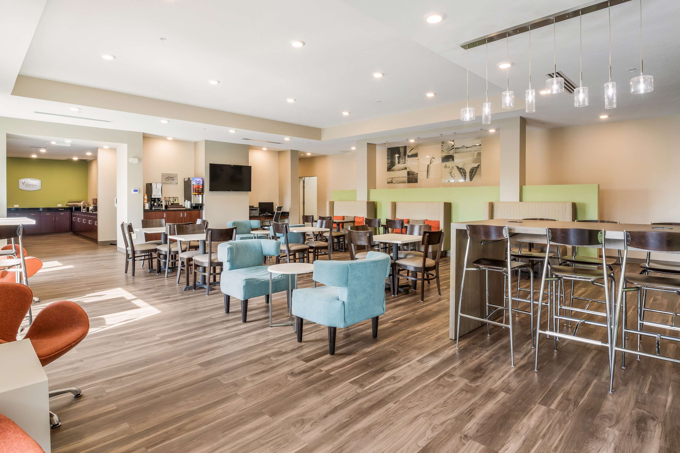 Lobby | Sleep Inn & Suites Park City - Wichita North