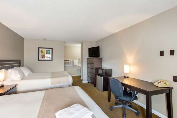  - Rodeway Inn Gorham