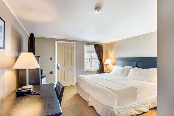  - Rodeway Inn Gorham