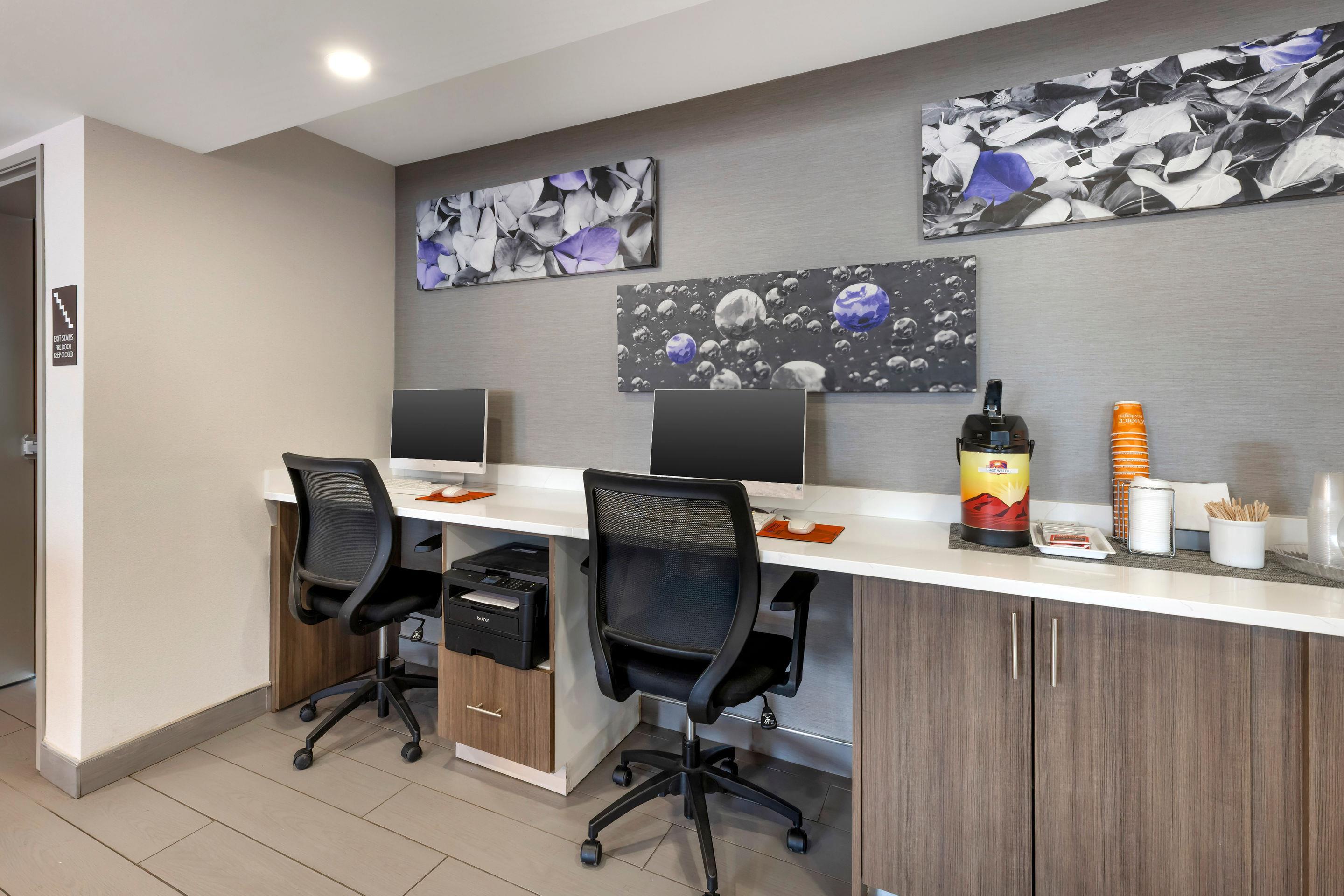 Business center | MainStay Suites Oak Brook Terrace - Chicago