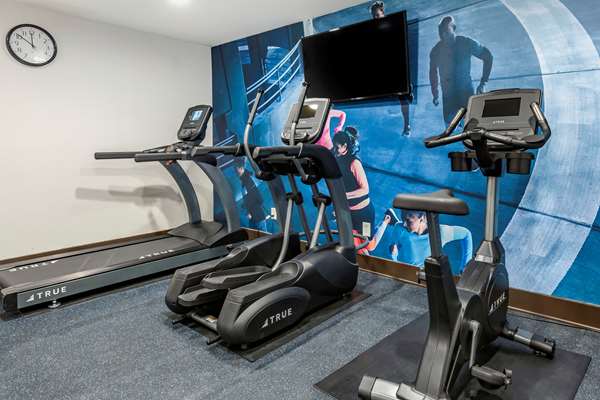 Fitness/ Exercise Room - Clarion Pointe Hotel Raleigh