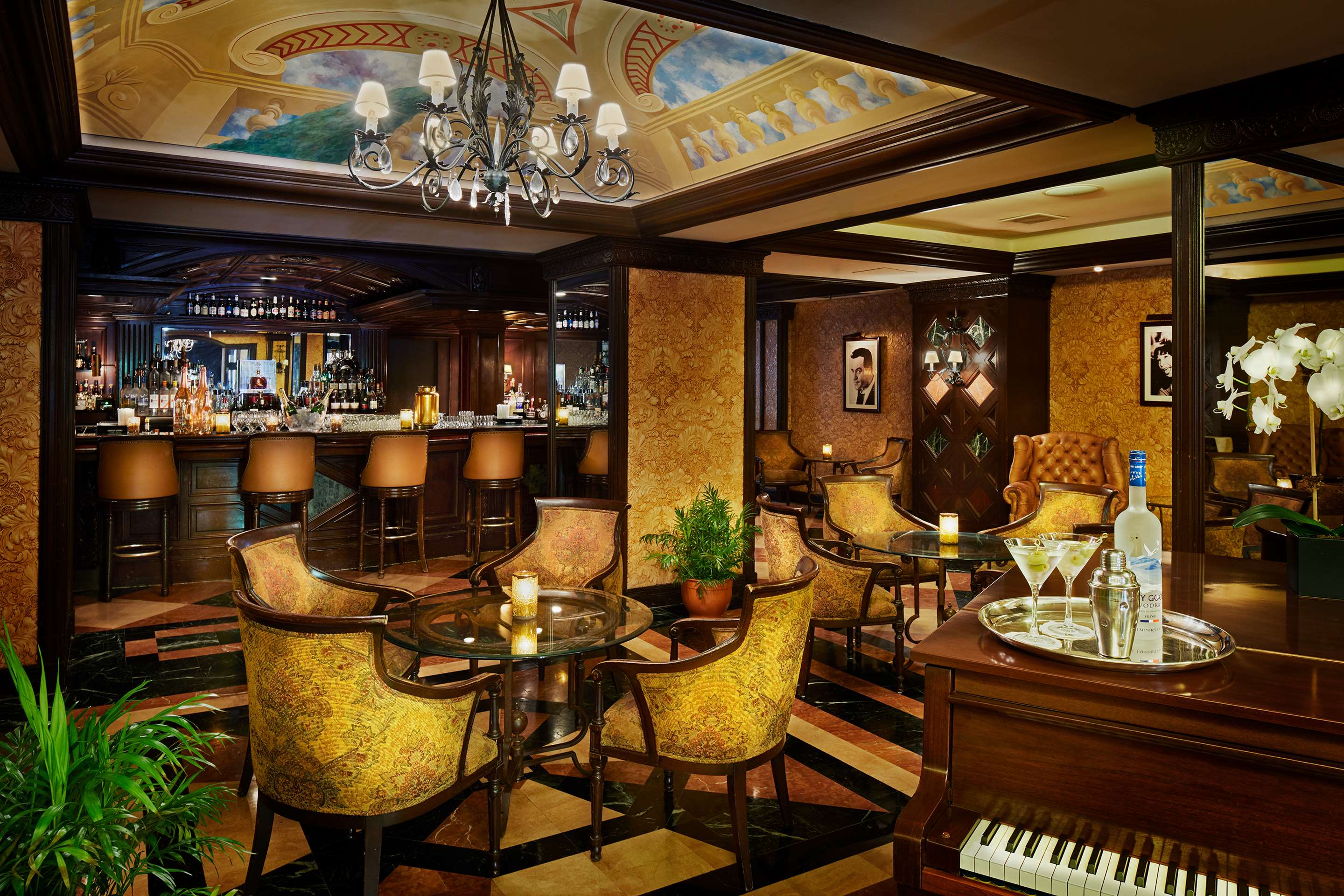 BILTMORE BAR