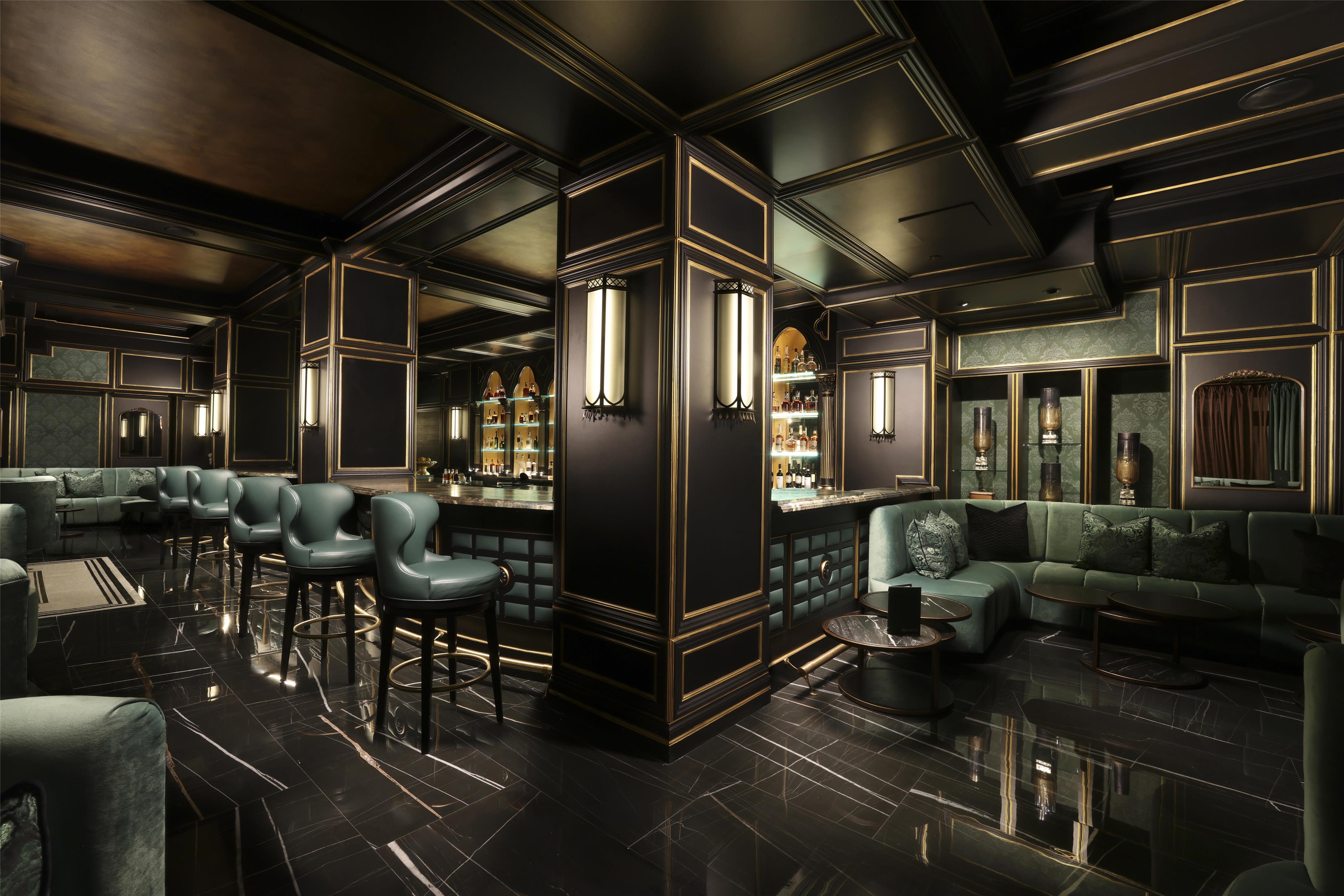 Brandi s Seating Bar and Lounge hi res | Biltmore Hotel - Miami - Coral Gables