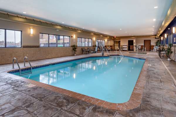 Pool - Best Western Bloomington Edina Hotel