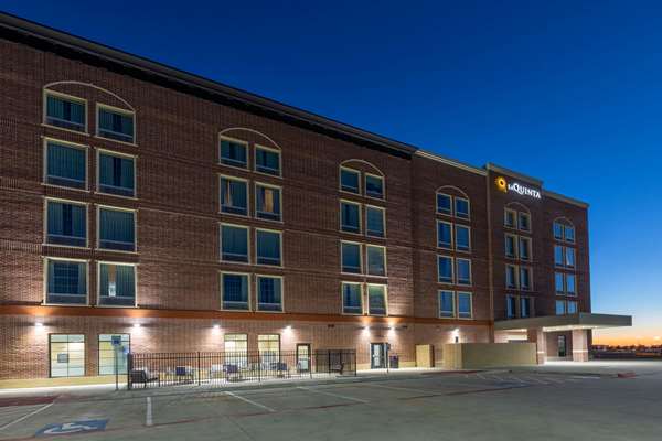 Exterior view - La Quinta Inn & Suites North Frisco