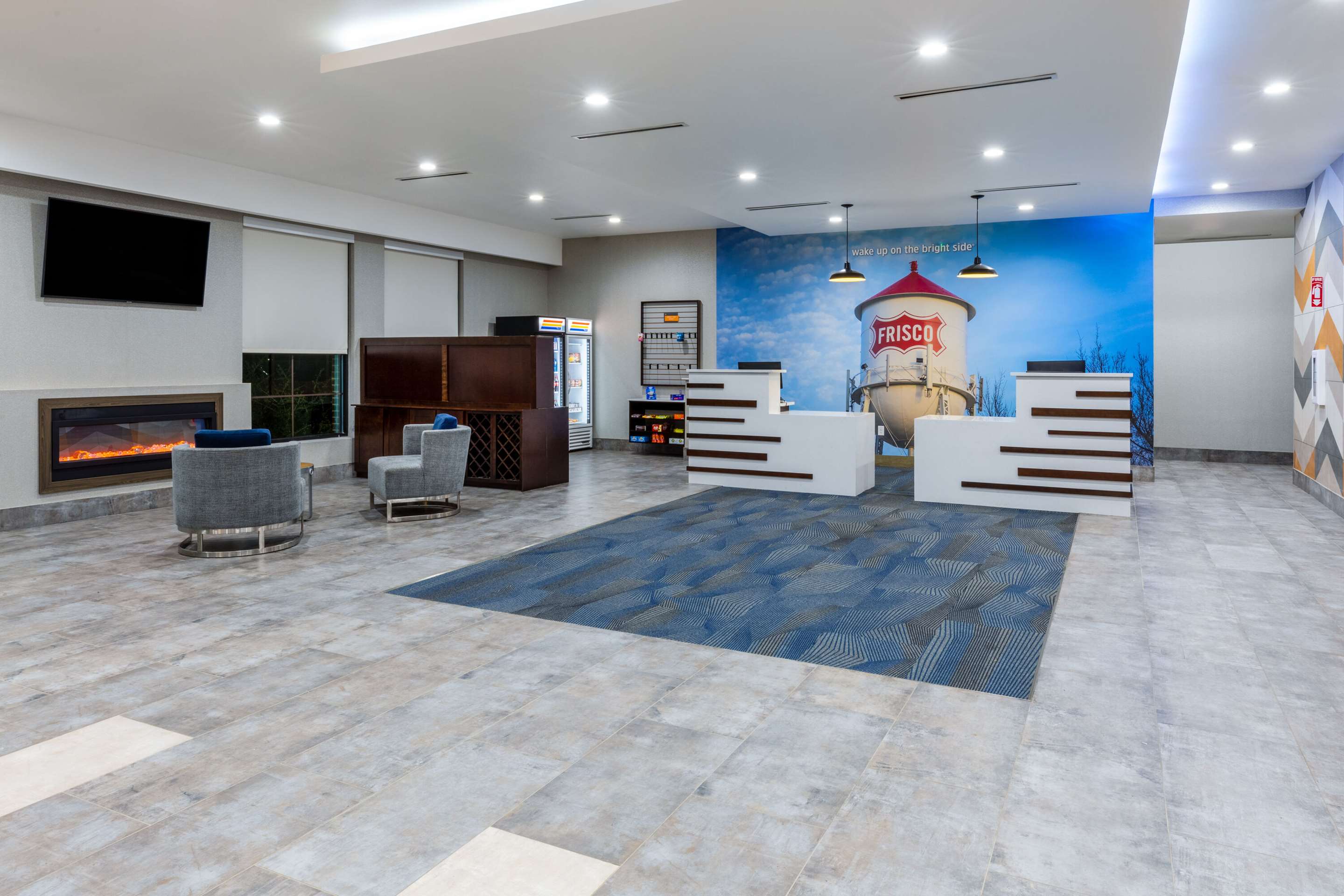 lobby view | La Quinta Inn & Suites by Wyndham Frisco