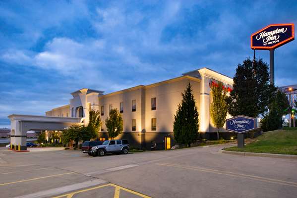 Exterior view - Hampton Inn Kansas City