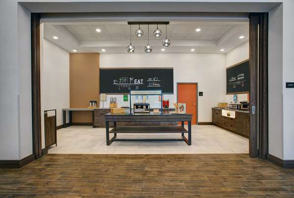 Amenities - Hampton Inn & Suites Waterloo