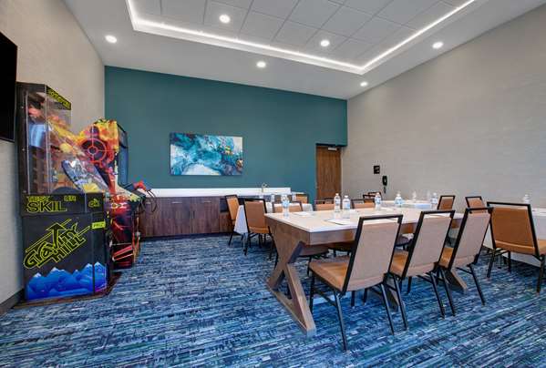 Recreation - Hampton Inn & Suites Waterloo