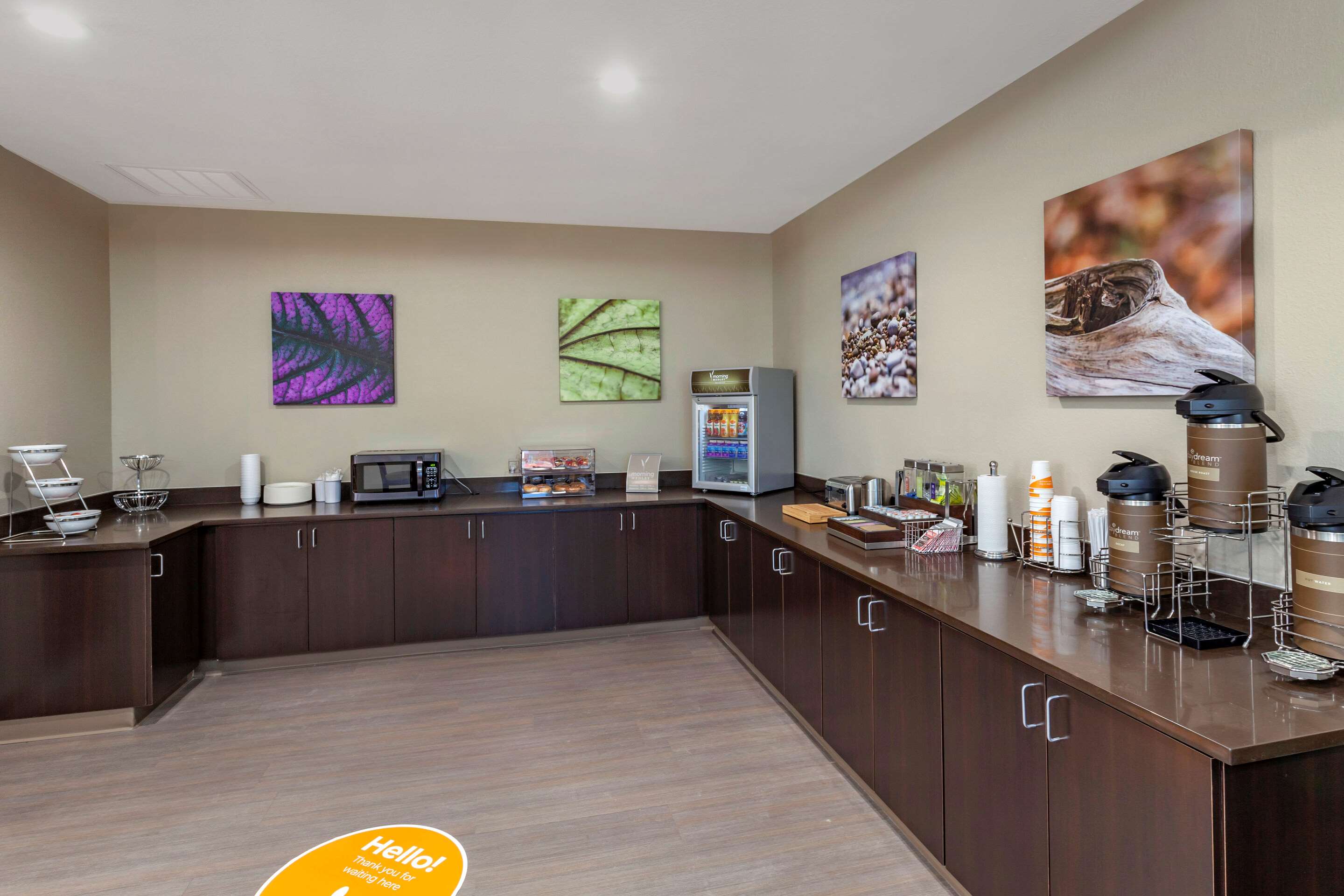 Breakfast counter