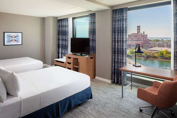  - Hampton Inn Seaport Boston