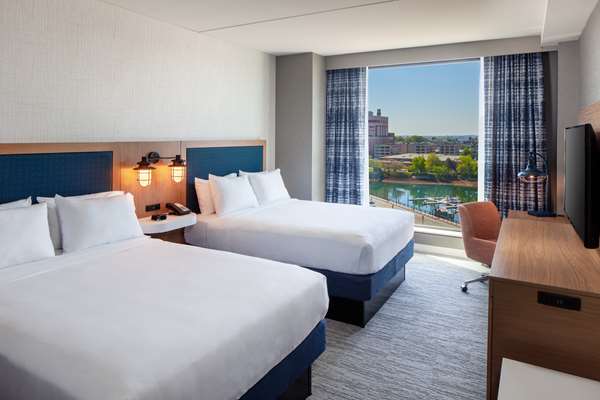  - Hampton Inn Seaport Boston