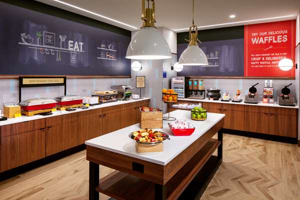 Amenities - Hampton Inn Seaport Boston