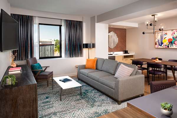  - Canopy by Hilton Hotel Old Town Scottsdale