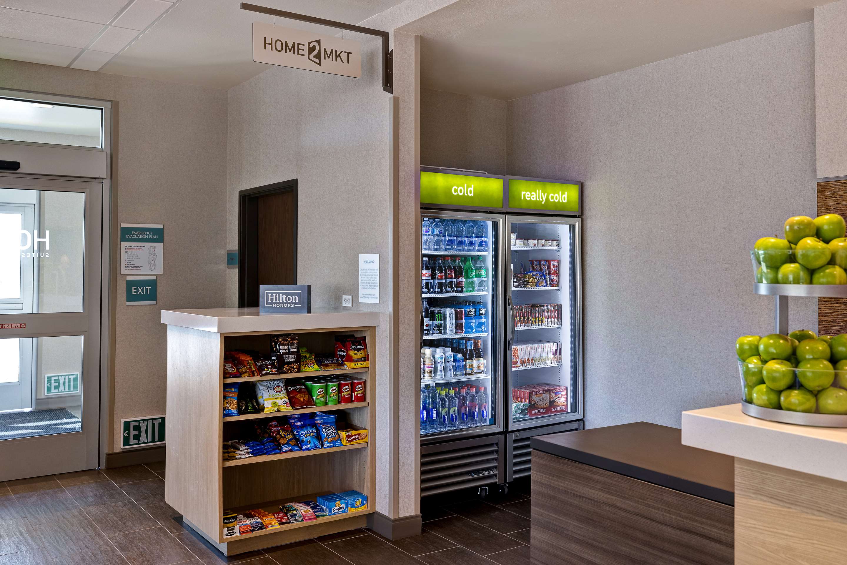 Lobby | Home2 Suites by Hilton Barstow