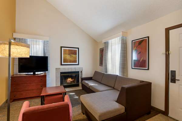 Suite - SenS Suites Livermore