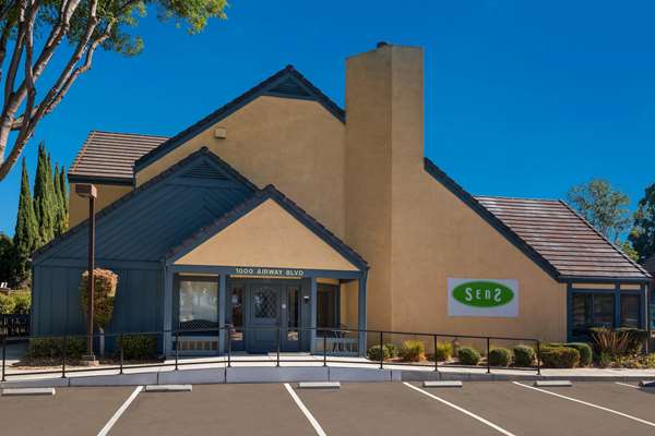Exterior view - SenS Suites Livermore