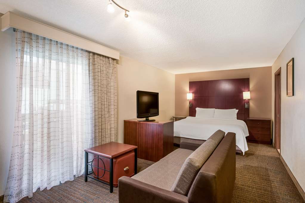 SenS Suites Livermore, SureStay Collection by Best Western - Tap to explore photos