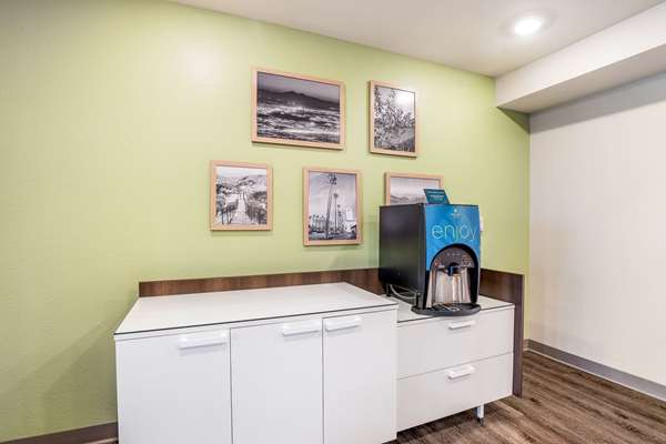  - WoodSpring Suites Colton