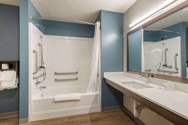  - WoodSpring Suites Colton