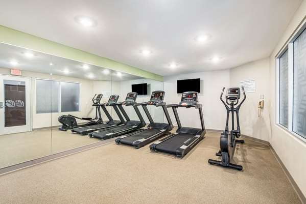 Fitness/ Exercise Room - WoodSpring Suites Colton