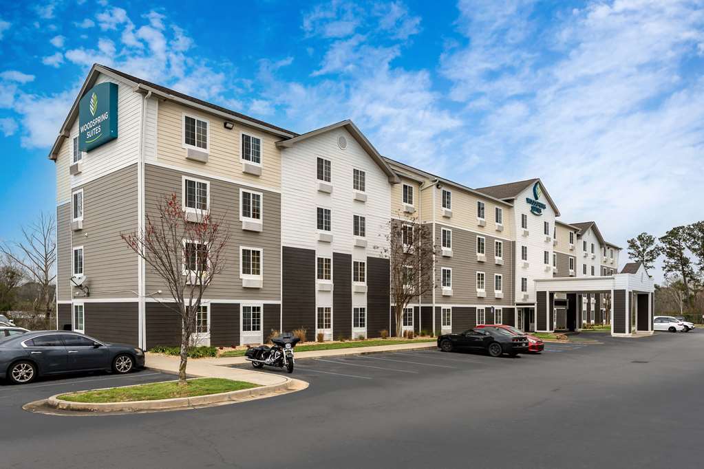 WoodSprings Macon North