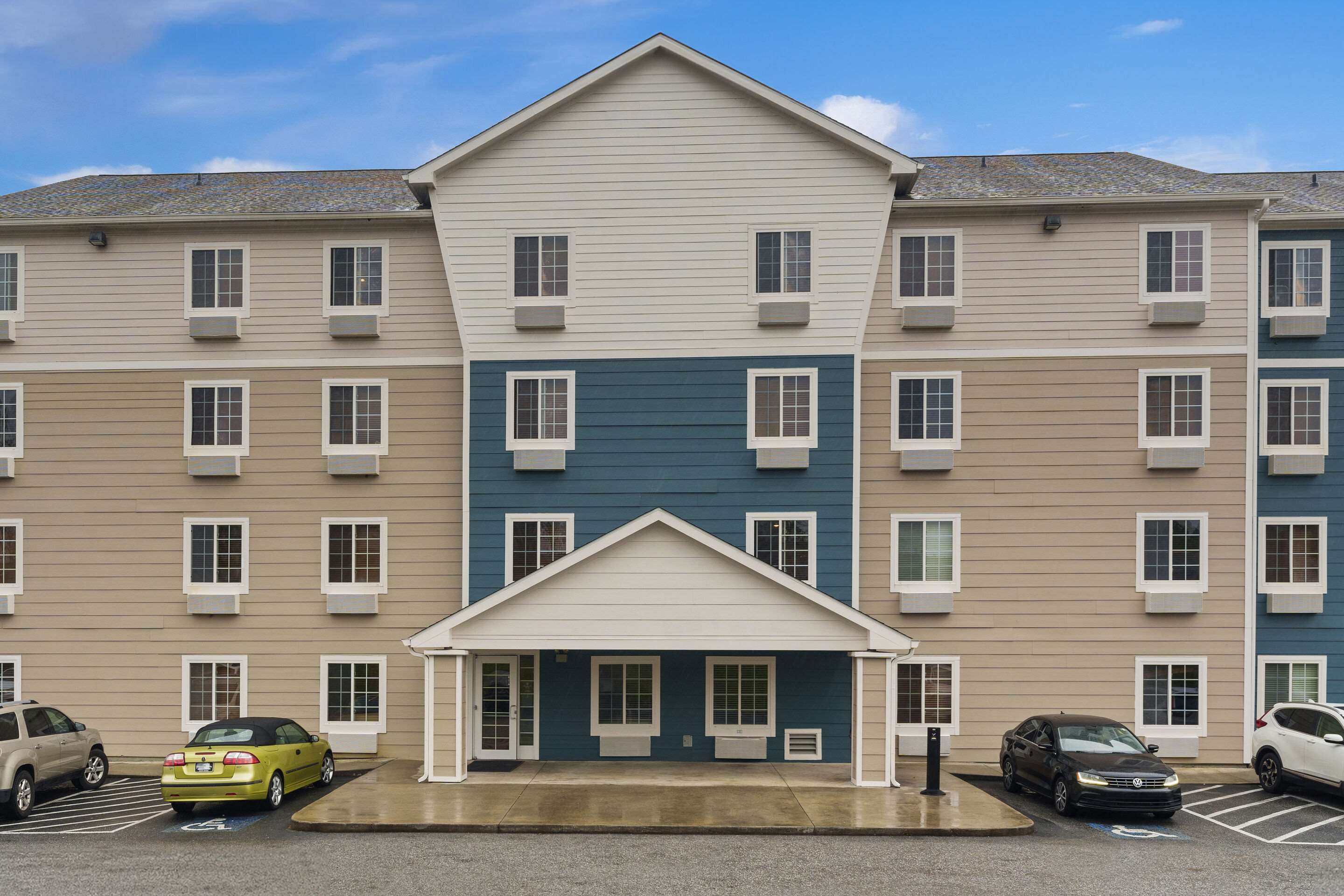 Hotel exterior | WoodSpring Suites Macon North I-75