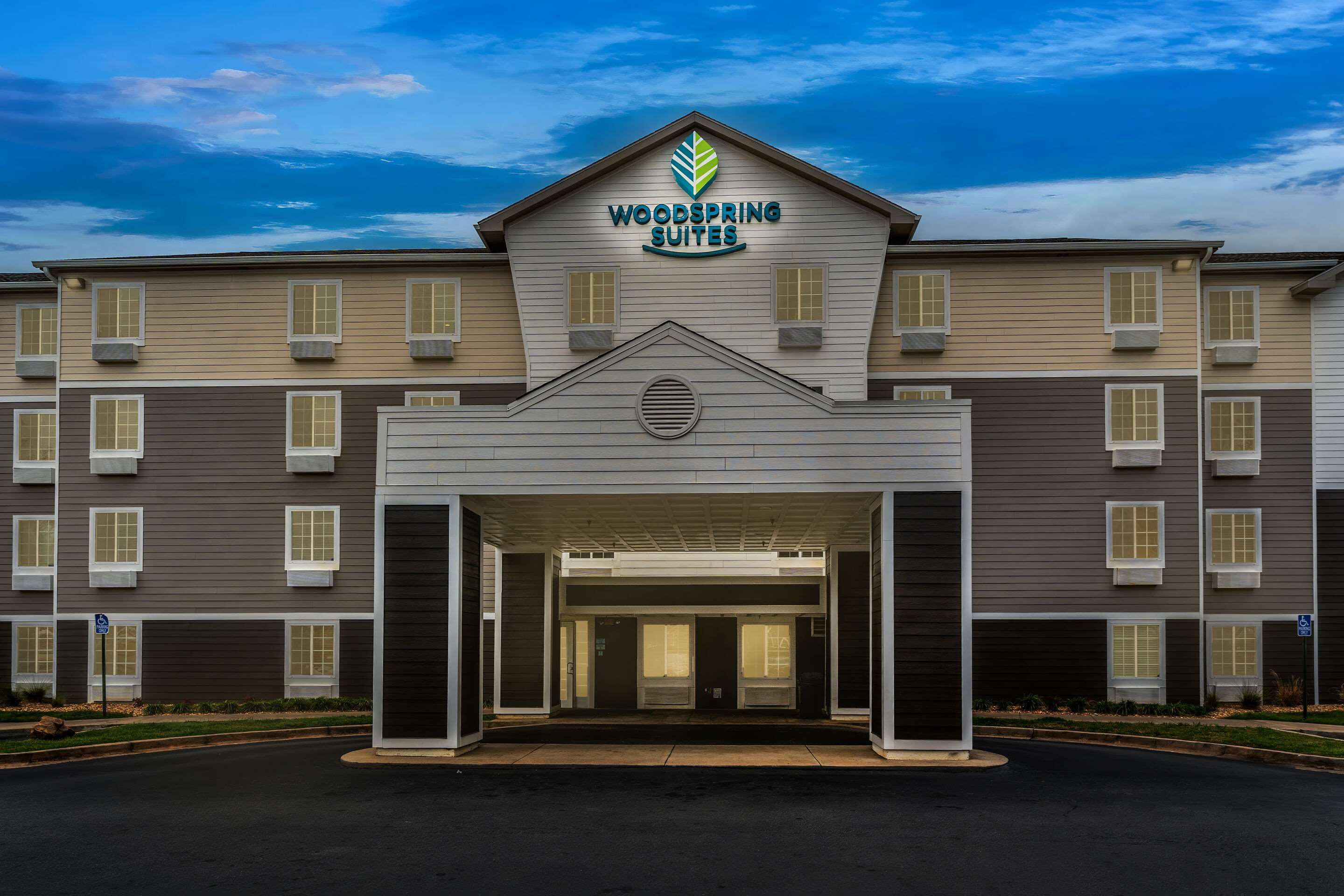 Twilight | WoodSpring Suites Macon North I-75