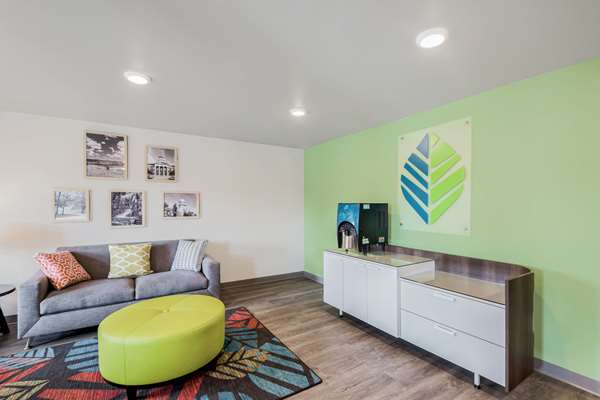  - WoodSpring Suites Addison