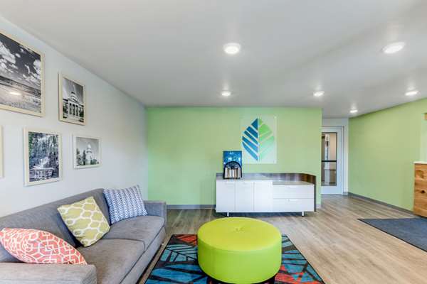  - WoodSpring Suites Addison