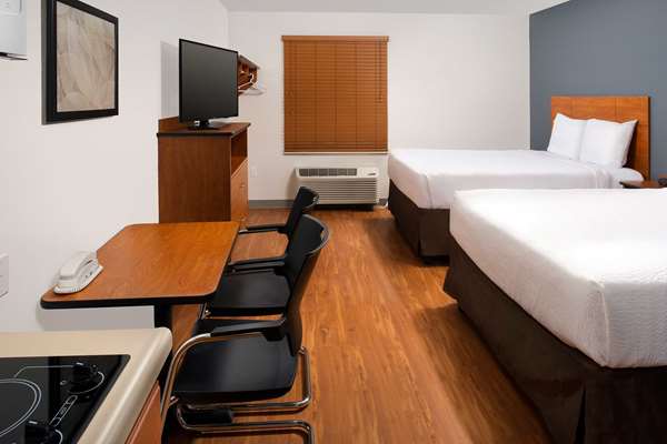  - WoodSpring Suites Darien