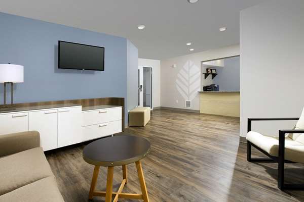  - WoodSpring Suites Darien