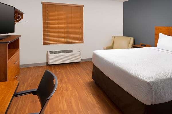  - WoodSpring Suites Darien