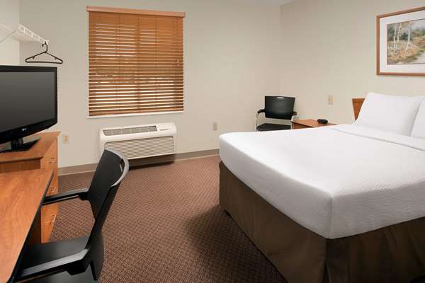  - WoodSpring Suites Champaign - I-74, Exit 181