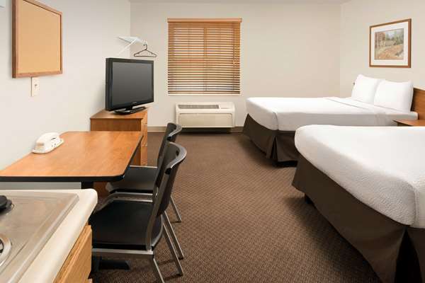  - WoodSpring Suites Champaign - I-74, Exit 181