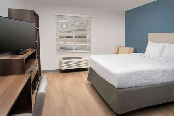  - WoodSpring Suites Tinley Park - I-80, Exit 148