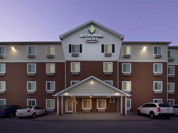 Exterior view - WoodSpring Suites Clarksville - I-65, Exit 4