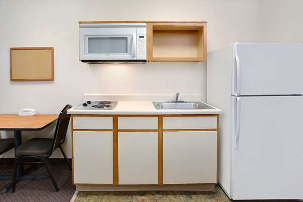  - WoodSpring Suites Fort Wayne