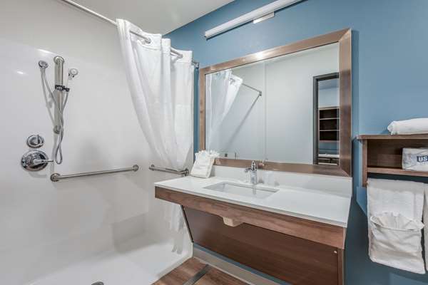  - WoodSpring Suites Midway Chicago